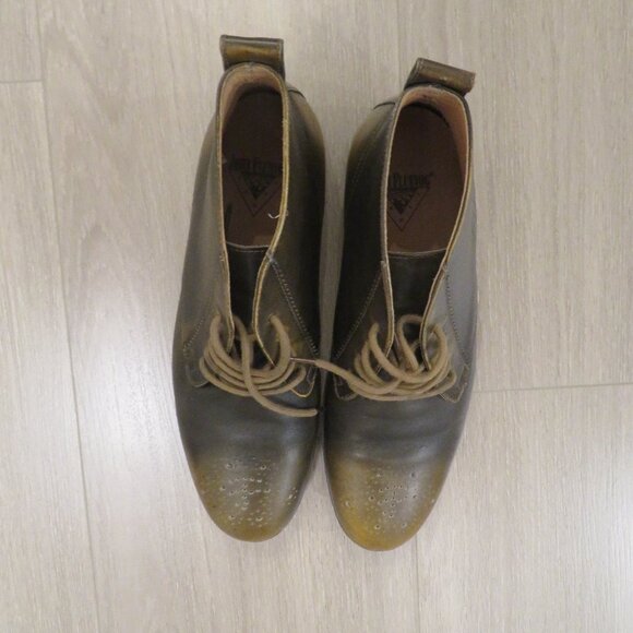 JOHN FLUEVOG Olive Chukka Boot. Great condition. Size 10. - Picture 3 of 6